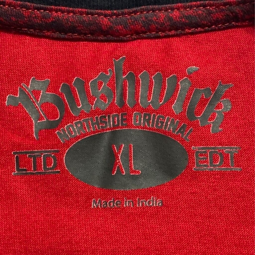 Patriotic New York Bushwick Henley Shirt Mens Size XL‎ Red Multicolor Abstract - Picture 7 of 9